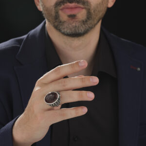 Kırmızı Akik Taşlı Ayetli Yüzük