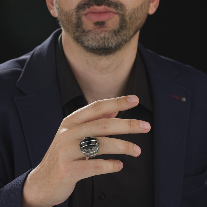 Gümüş Siyah Kakma Taşlı Yüzük