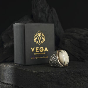 Gümüş Fildişi Kakma Taşlı Yüzük