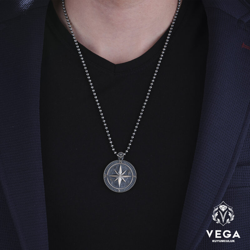 Pusula Madalyon Kolye