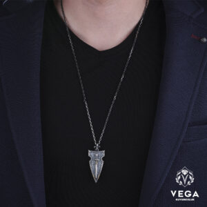 Kılıç Kalkan Kolye