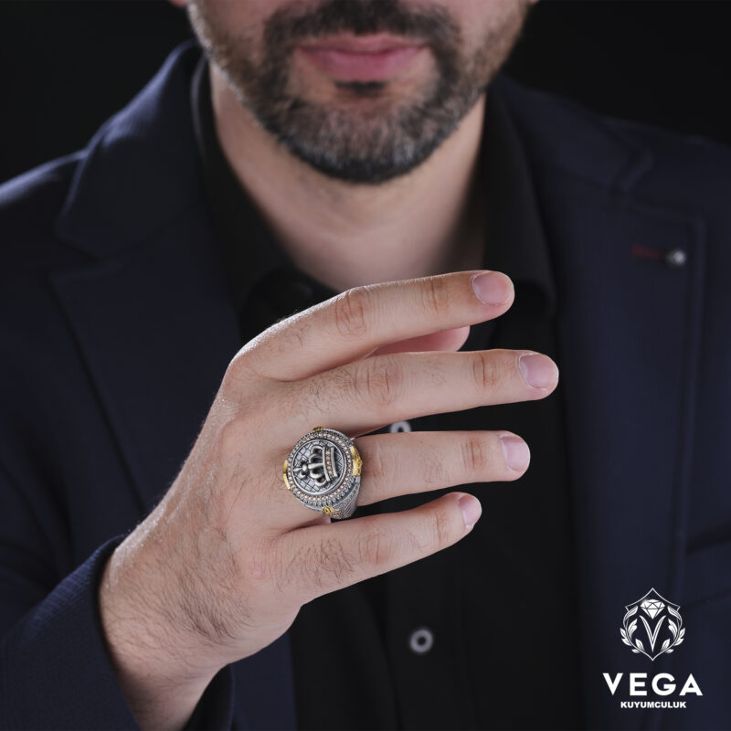 Kral Tacı Yüzük