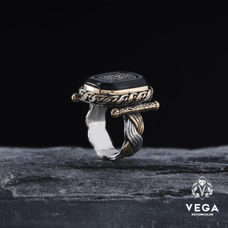 "Siyah Atom Taşlı " Yüzük