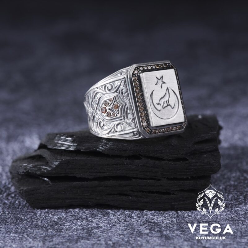 Hilal Bozkurt Gümüş Erkek Yüzük Modeli