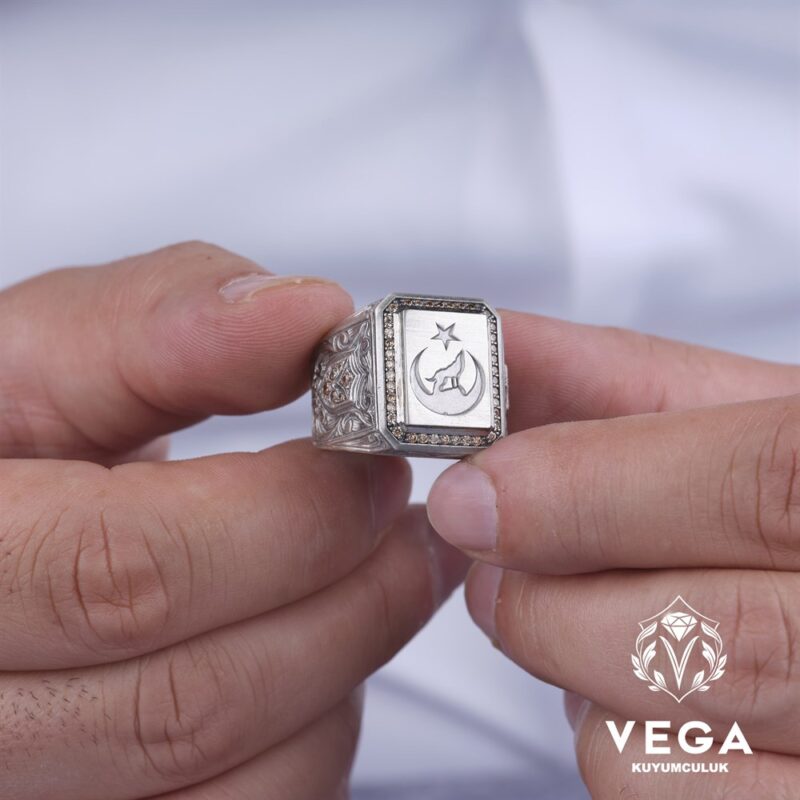Hilal Bozkurt Gümüş Erkek Yüzük Modeli