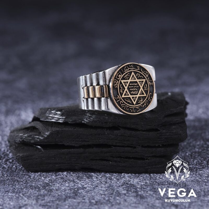 Hz. Süleyman Mührü İşlemeli Rolex Gümüş Erkek Yüzük Modeli