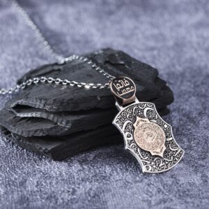 isimli-ve-ayetel-kursi-gumus-erkek-kol-8e62-7.jpeg İsimli ve Ayetel Kürsi Gümüş Kolye Modeli