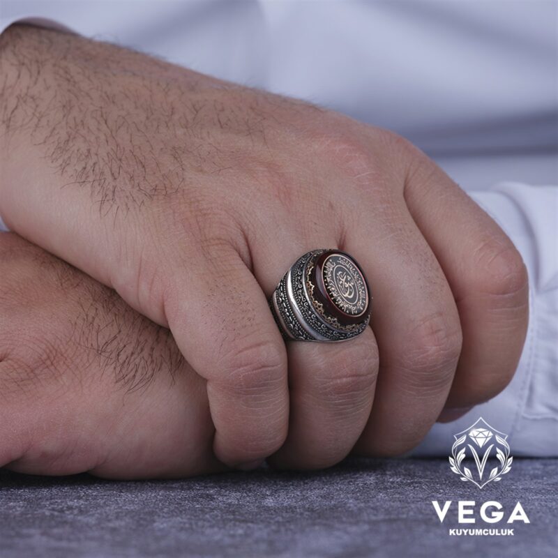 Kırmızı Oval Gümüş Erkek Yüzük