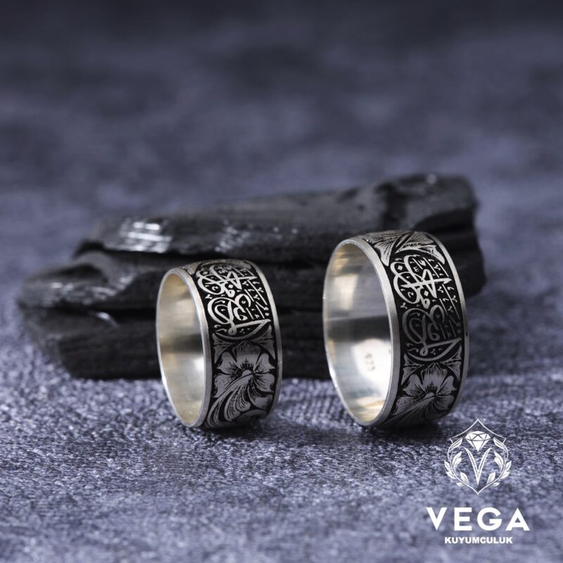 kisi-sevdigiyle-beraberdir-gumus-alyan-8c4-6c.jpeg Kişi Sevdiğiyle Beraberdir Gümüş Alyans Yüzük Modeli