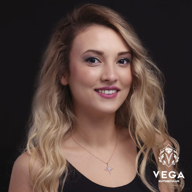 Kuzey Yıldızı Kadın Kolye Modeli