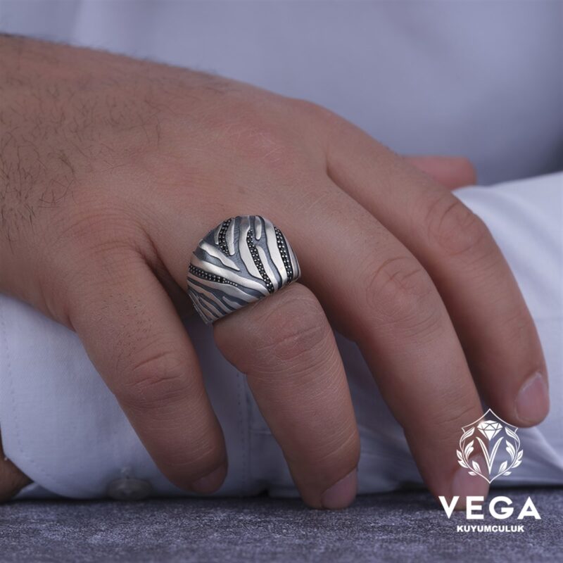 Mikron Taşlı Gümüş Erkek Yüzük