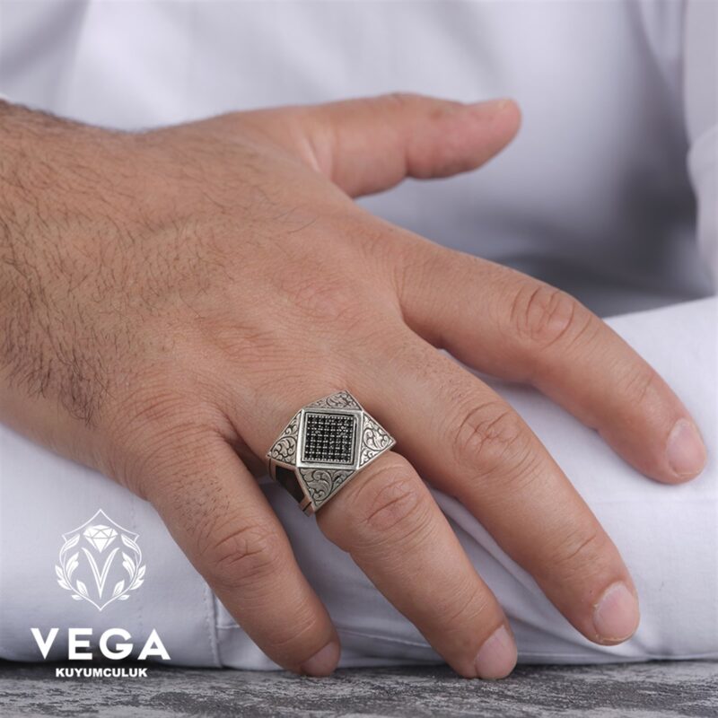 Mikron Taşlı Gümüş Erkek Yüzük