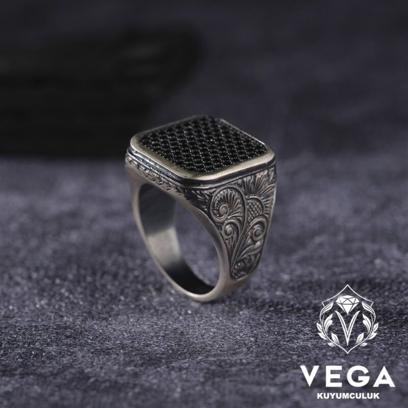 mikron-tasli-gumus-erkek-yuzuk-8-1edbfb-1.jpeg Mikron Taşlı Gümüş Erkek Yüzük