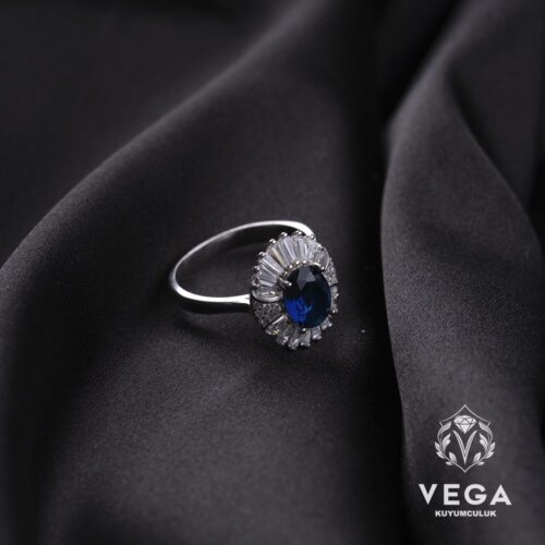 Safir Taşlı Gümüş Yüzük