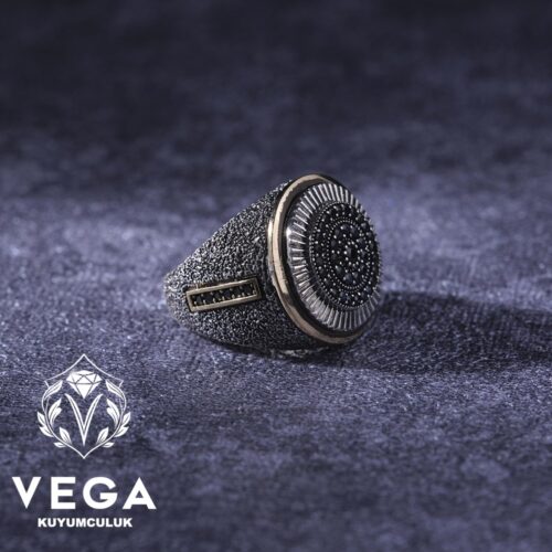 Siyah Mikro Taşlı Erkek Yüzük
