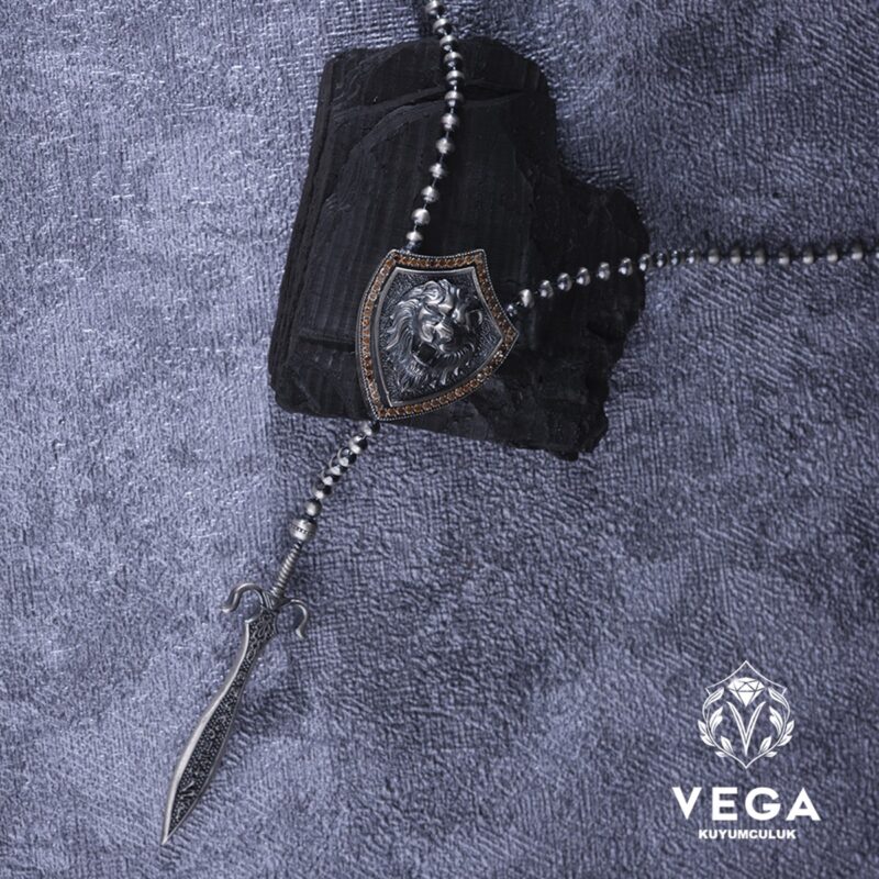 Aslanlı Kılıçlı Gümüş Kolye