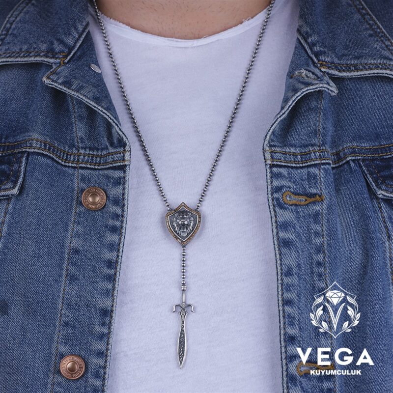 Aslanlı Kılıçlı Gümüş Kolye