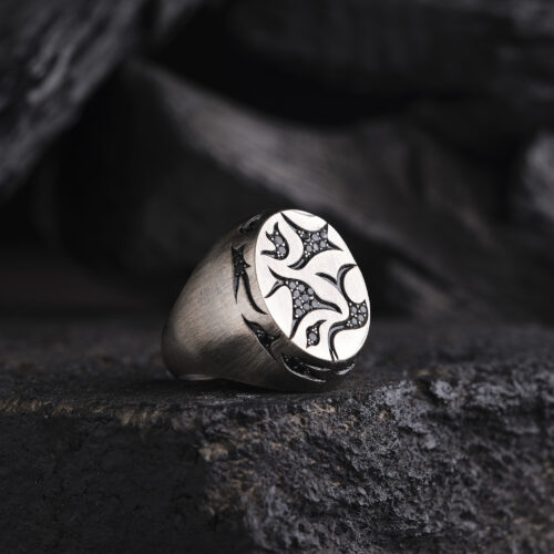 Yıldız Desenli Mikro Taşlı Yüzük