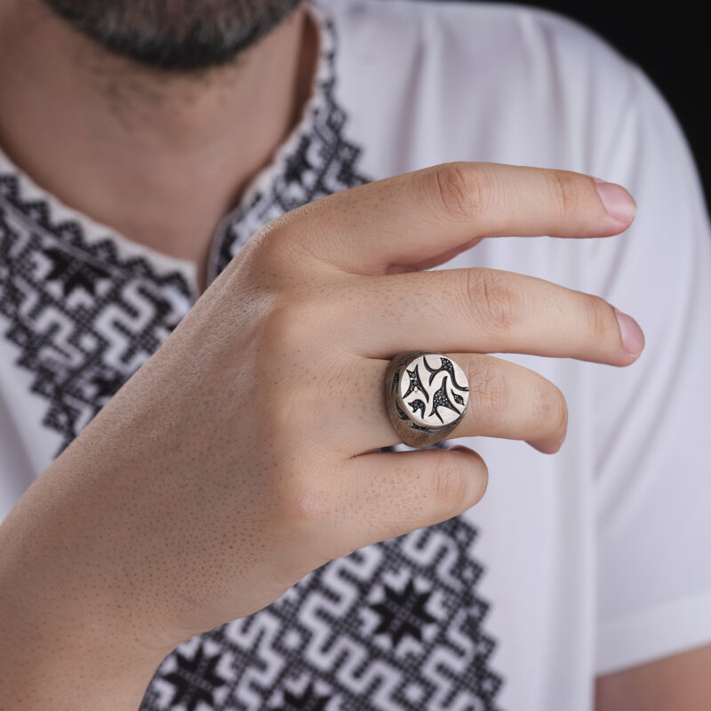 Yıldız Desenli Mikro Taşlı Yüzük