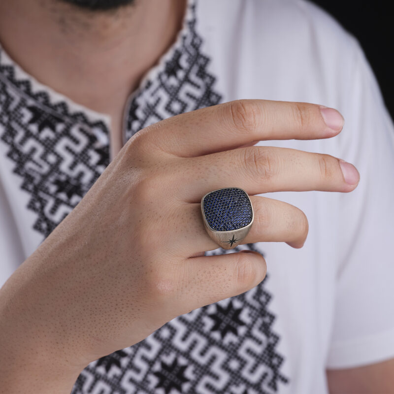 Lacivert Mikro Taşlı Yüzük