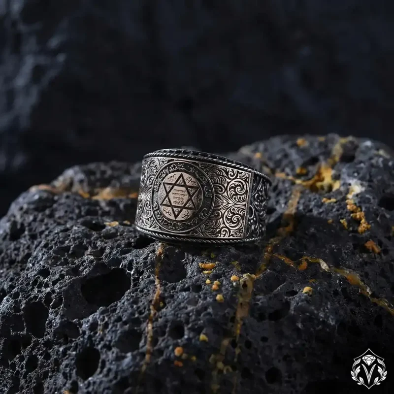 Hür Model Hz.Süleyman Mührü Gümüş Yüzük