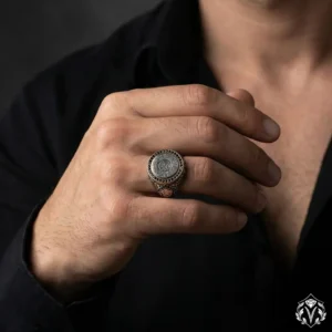 Yuvarlak Gravür İnşirah Gümüş Yüzük