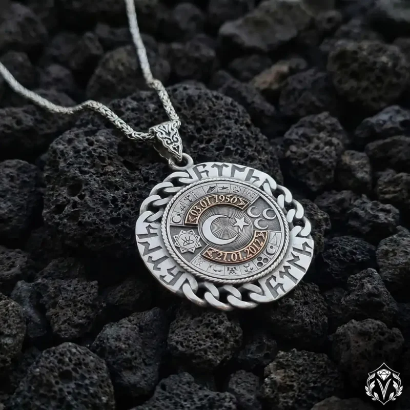 Kişiye Özel Ay Yıldızlı Gümüş Madalyon Kolye