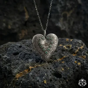 7 Kalpli Dualı Gümüş Madalyon Kolye