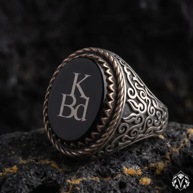 Kişiye Özel Harf İşlemeli Gümüş Yüzük Modeli