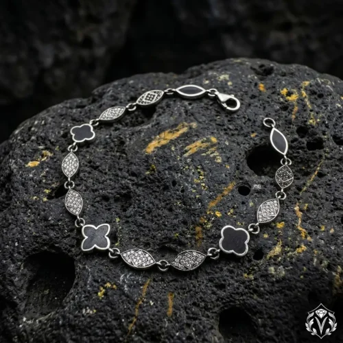 Siyah Yonca Gümüş Kadın Bileklik