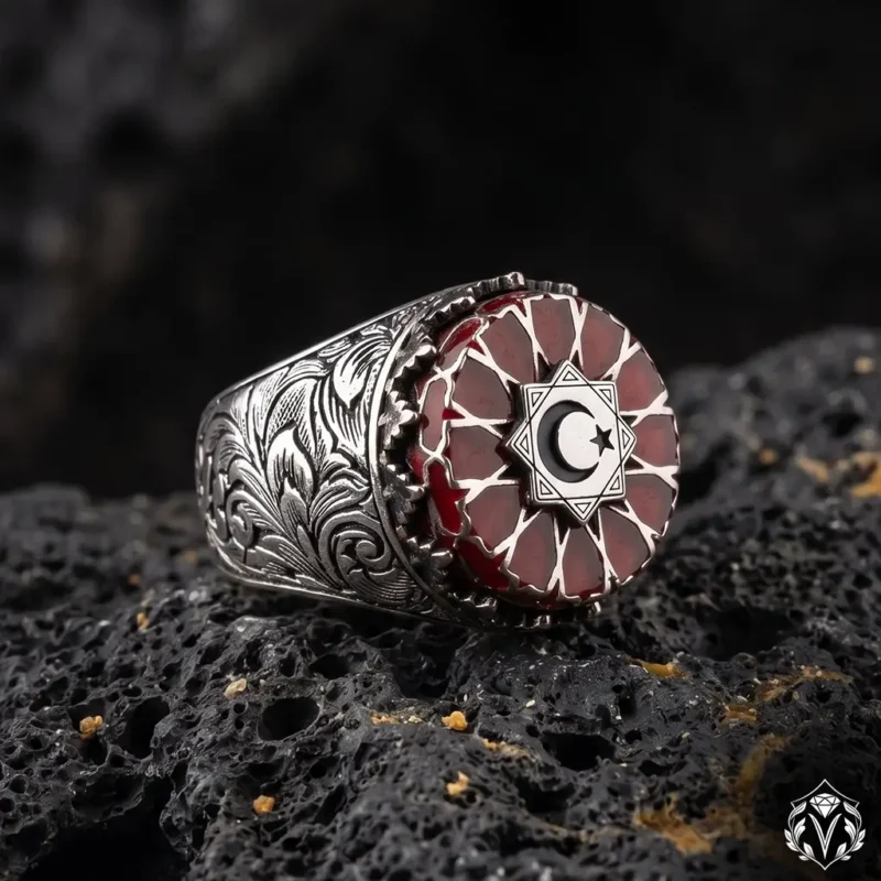 Ayyıldız Kırmızı Taşlı Gümüş Yüzük Modeli