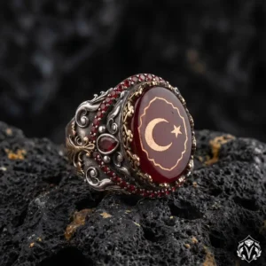 Ayyıldız İşlemeli Kırmızı Kehribar Gümüş Yüzük Modeli