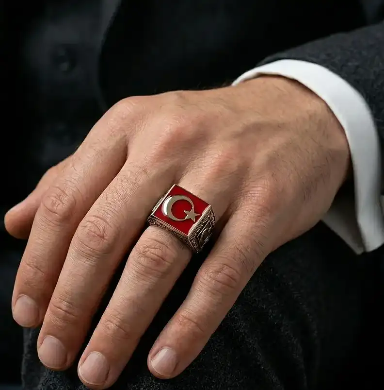 Mineli Kare Ayyıldız Gümüş Yüzük