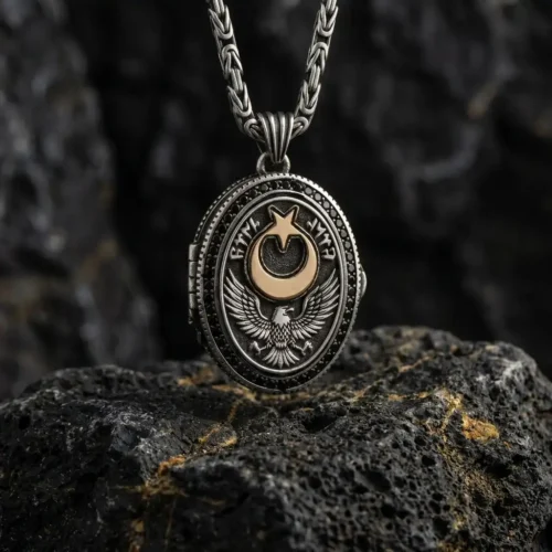 vega (1) Oval Kapaklı Kurt Madalyon Kolye Modeli