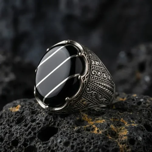 Oval Kehribarlı Gümüş Yarmalı Erkek Yüzük Modeli