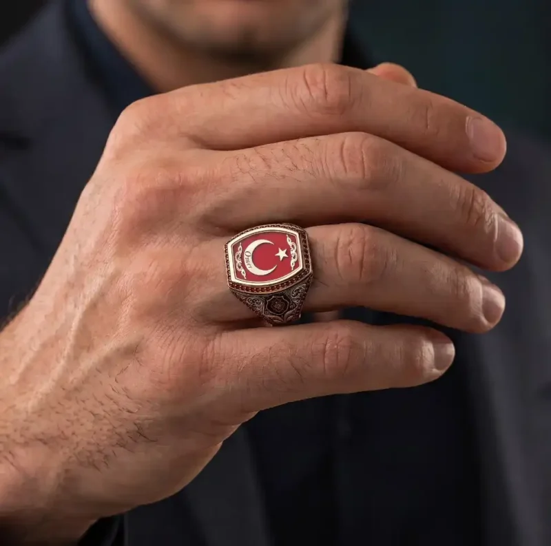 Ay Yıldızlı İsimli Gümüş Erkek Yüzük Modeli