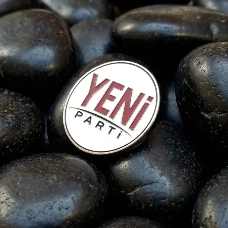 2 Gümüş Parti Yaka Rozeti