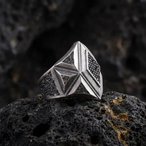 Markiz Formlu Geometrik Gümüş Erkek Yüzük Modeli